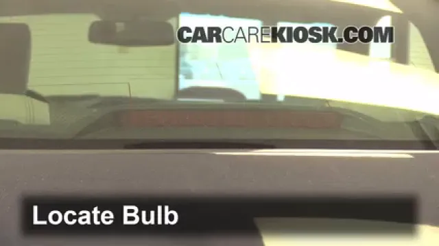 2013 Hyundai Genesis Coupe 2.0T Premium 2.0L 4 Cyl. Turbo Luces Luz de freno central (reemplazar foco)